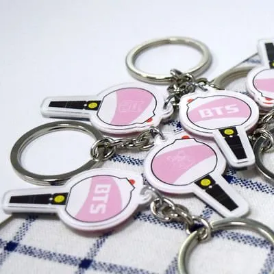 K-POP KEYCHAINS