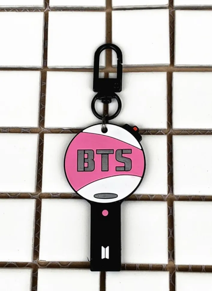 K-POP KEYCHAINS