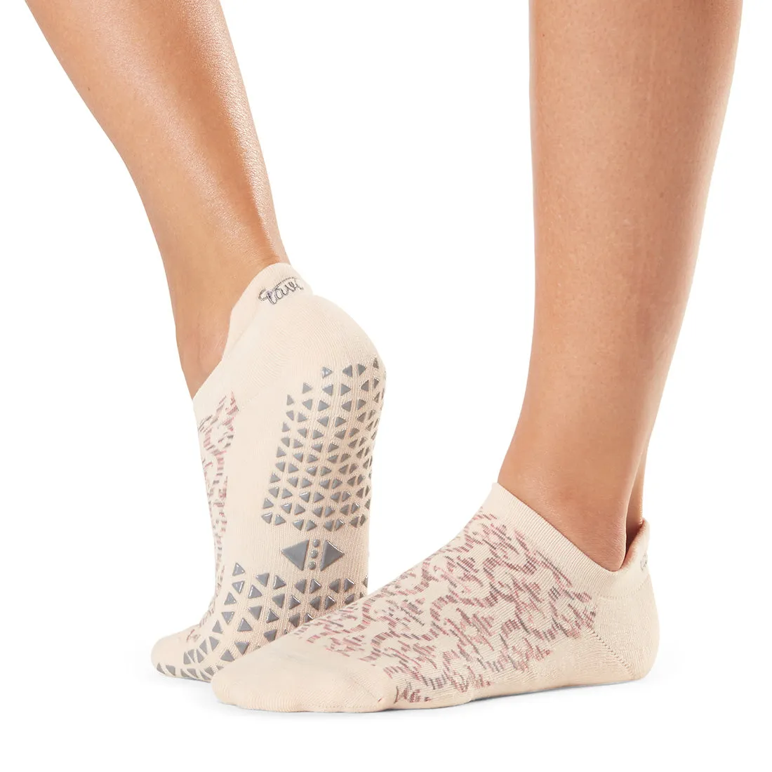 Tavi Noir Savvy Grip Socks - Spring 2020