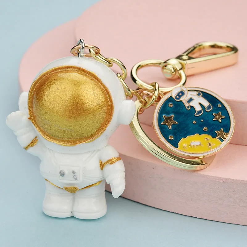 Wholesale Cartoon Resin Metal Astronaut Spaceman Keychain JDC-KC-WS149